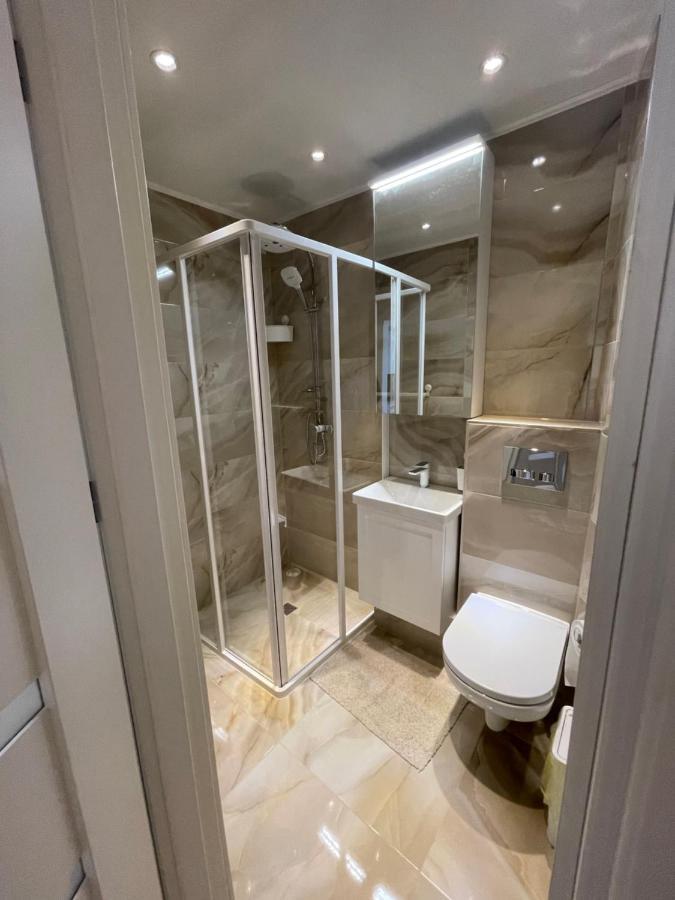Mb Livinga Apartamentai Taikos G Mažeikiai Eksteriør billede