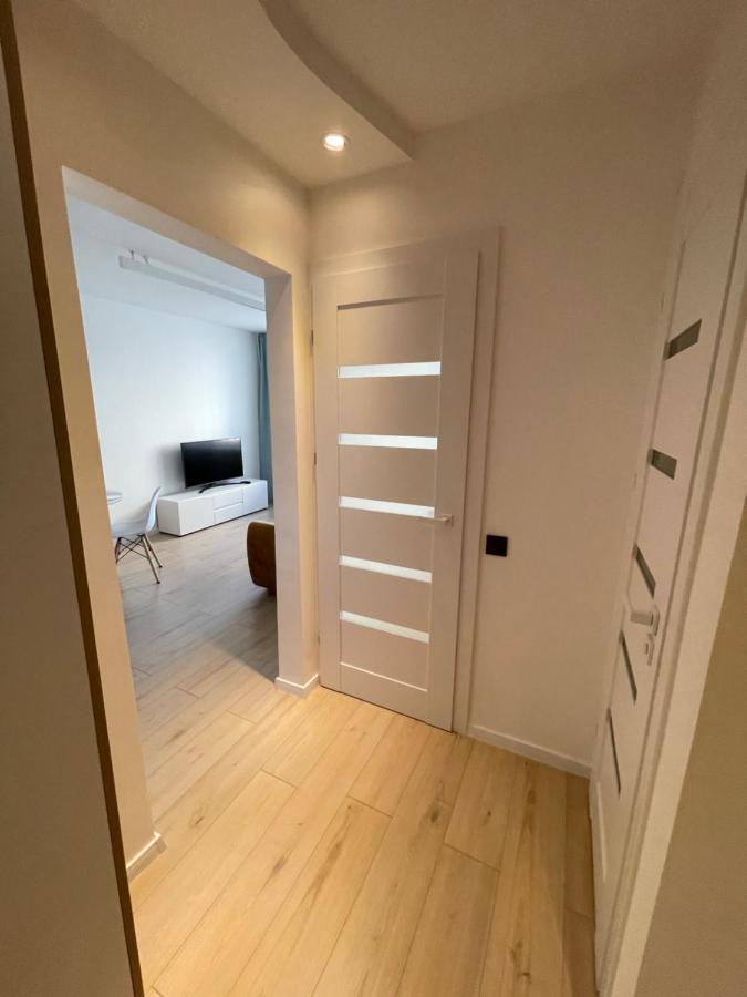 Mb Livinga Apartamentai Taikos G Mažeikiai Eksteriør billede